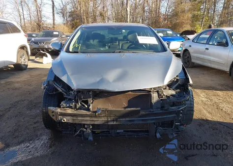 2015 Hyundai Elantra Limited from USA, damaged, VIN KMHDH4AE7FU455257
